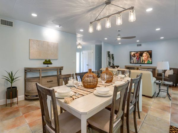 Close to Clearwater, Indian Rocks and Indian Shores Beaches