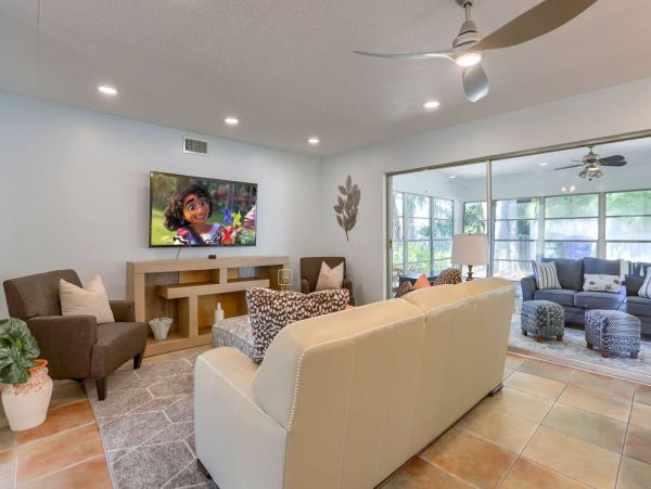 Close to Clearwater, Indian Rocks and Indian Shores Beaches