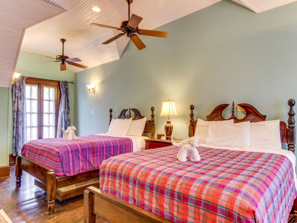 Ambergris Caye Home 1008158