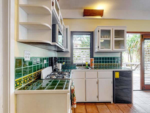 Ambergris Caye Home 1008159