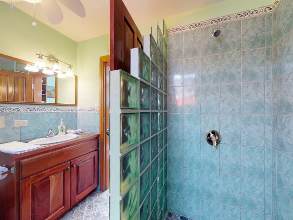 Ambergris Caye Home 1008160