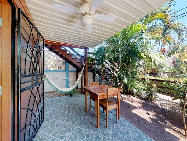 Ambergris Caye Home 1008160