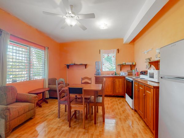 Ambergris Caye Home 1008161