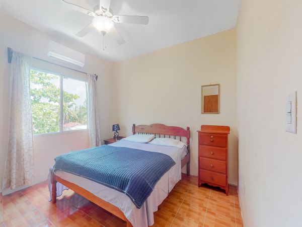 Ambergris Caye Home 1008161