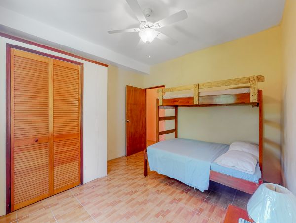 Ambergris Caye Home 1008161