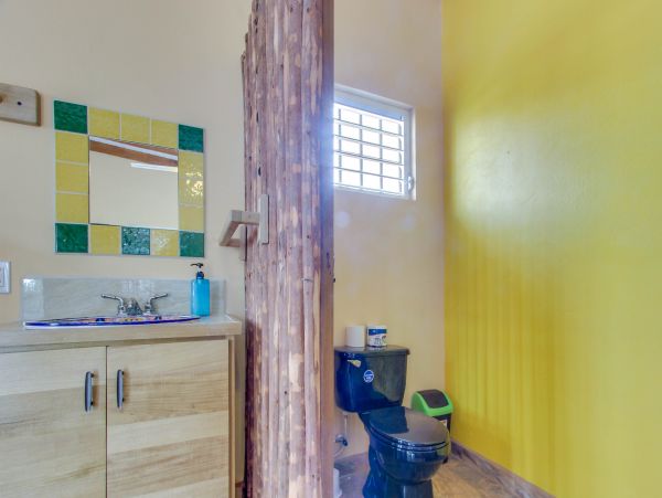 Ambergris Caye Home 1008166