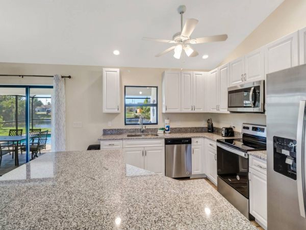 Cape Coral Vacation Home Three Bedroom