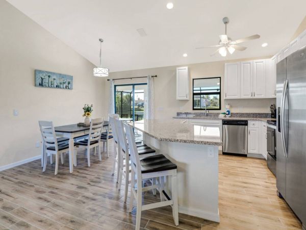 Cape Coral Vacation Home Three Bedroom