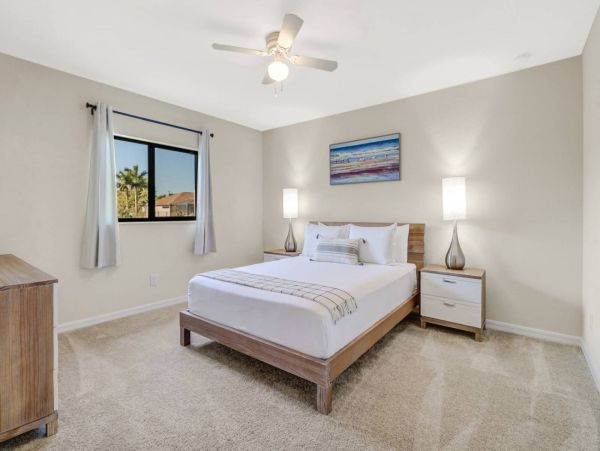 Cape Coral Vacation Home Three Bedroom