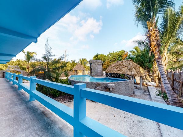 Ambergris Caye Home 1008169