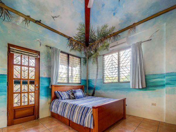 Ambergris Caye Home 1008171