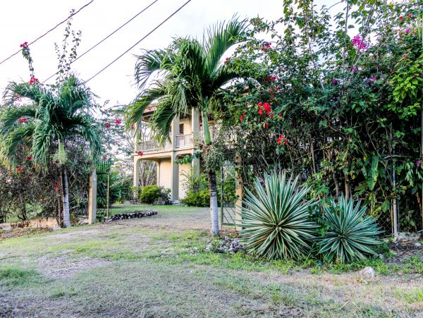 Ambergris Caye Home 1008171