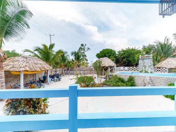 Ambergris Caye Home 1008172