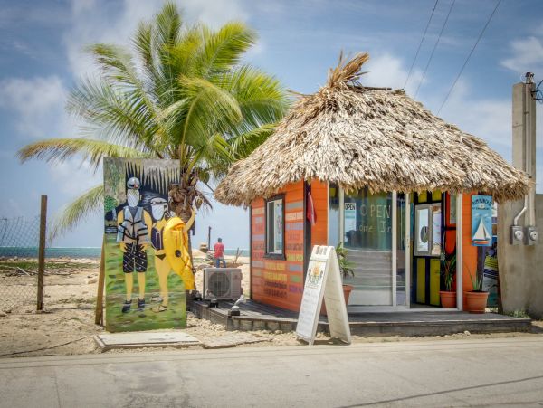 Ambergris Caye Home 1008174