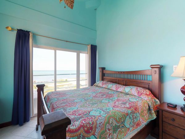 Ambergris Caye Home 1008177