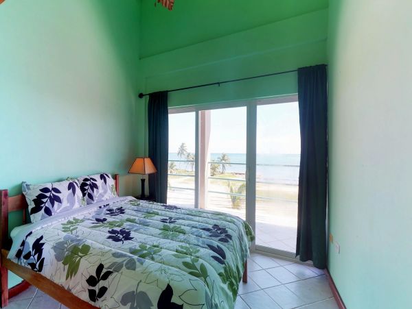 Ambergris Caye Home 1008177