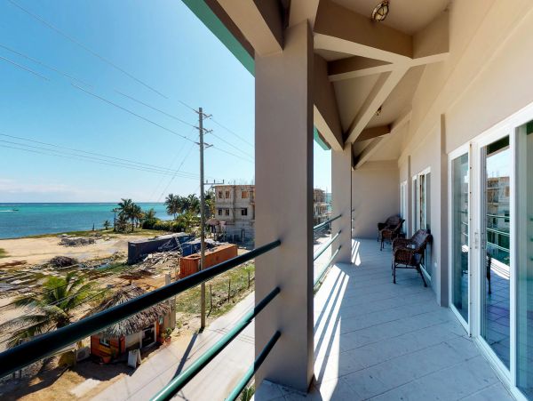 Ambergris Caye Home 1008177