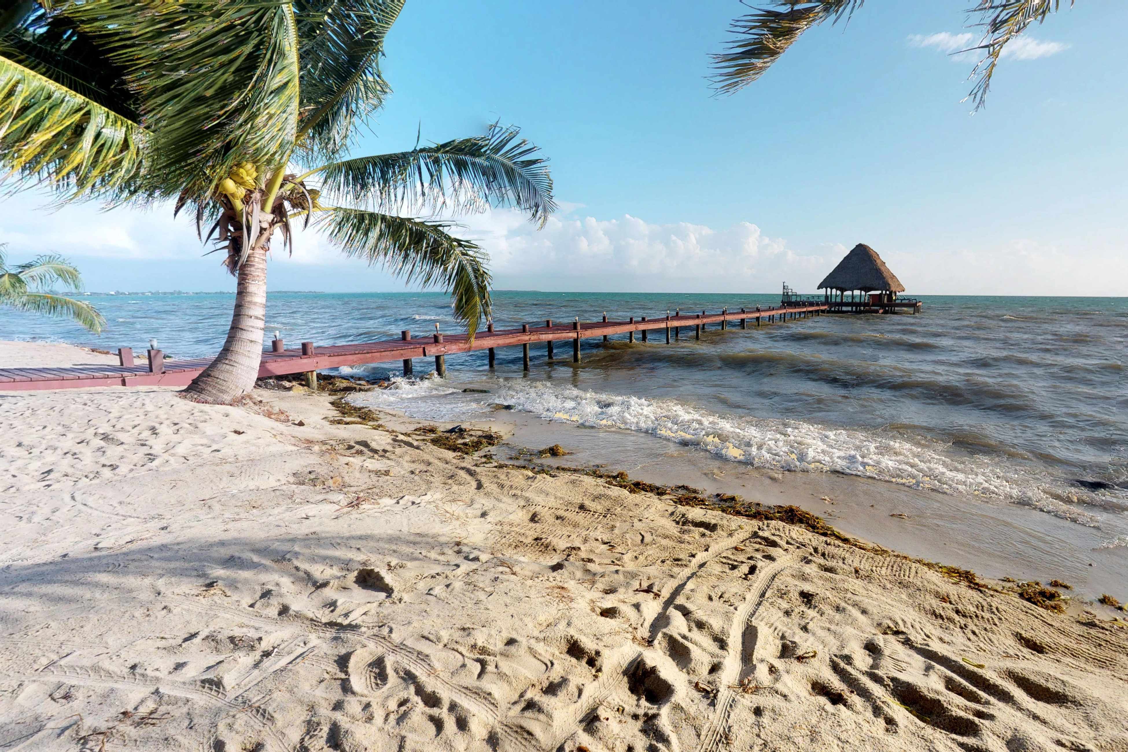Ambergris Caye Home 1008178