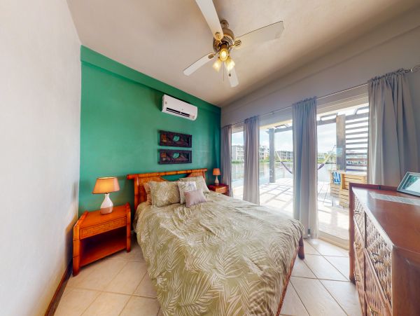 Ambergris Caye Home 1008179