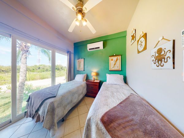 Ambergris Caye Home 1008179
