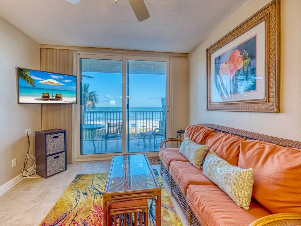 Three Bedroom Beachfront Condo in Indian Shores