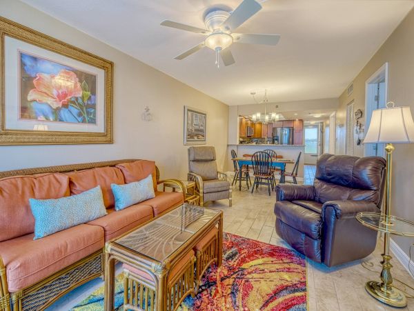 Three Bedroom Beachfront Condo in Indian Shores