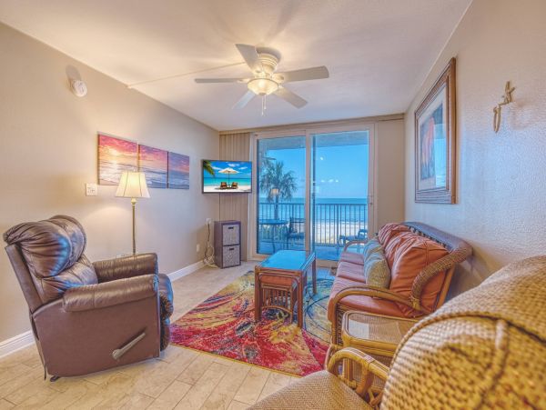 Three Bedroom Beachfront Condo in Indian Shores