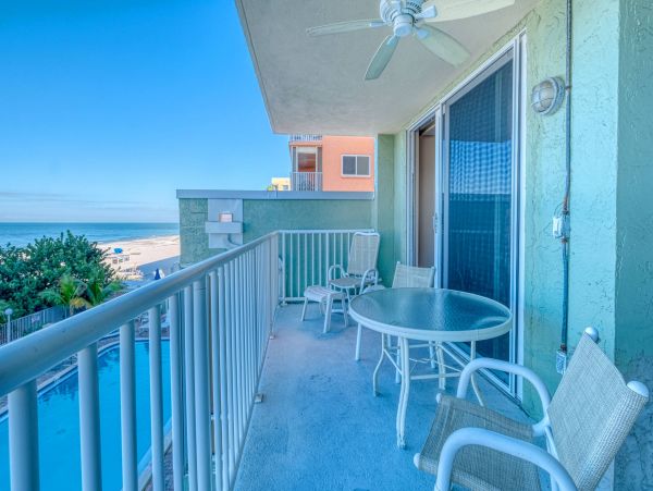 Three Bedroom Beachfront Condo in Indian Shores