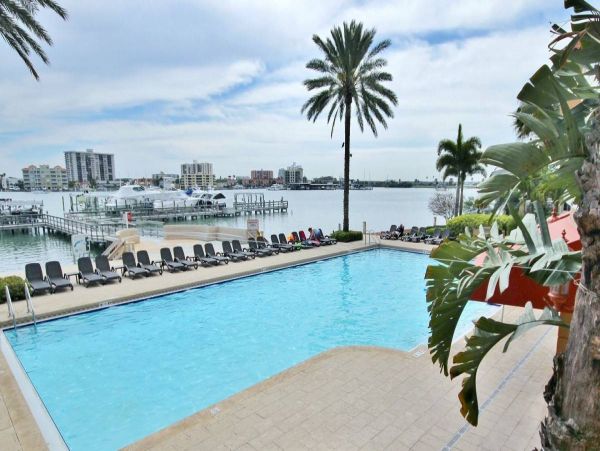Clearwater Vacation Condo Three Bedroom