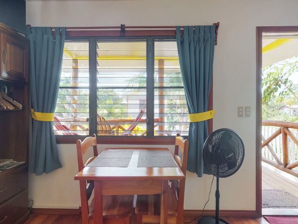 Ambergris Caye Home 1008182