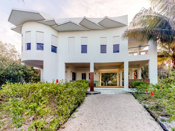 Ambergris Caye Home 1008185