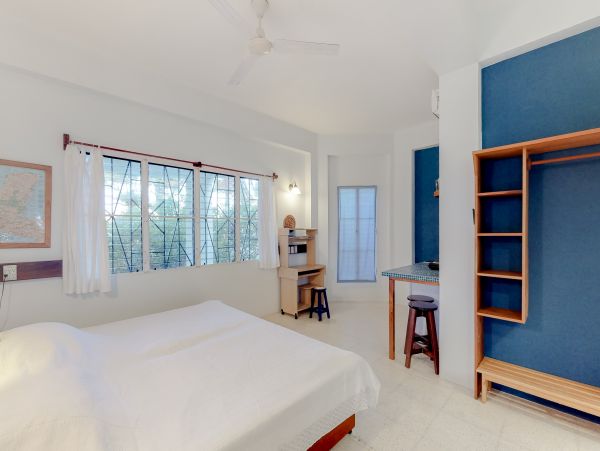 Ambergris Caye Home 1008185
