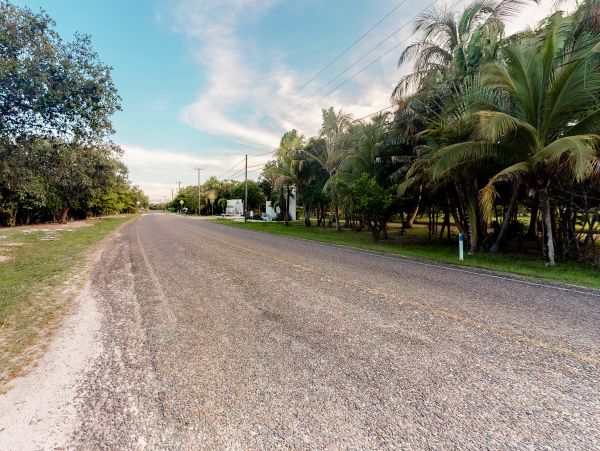 Ambergris Caye Home 1008185