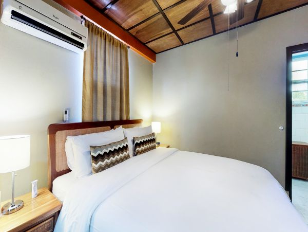 Ambergris Caye Home 1008186