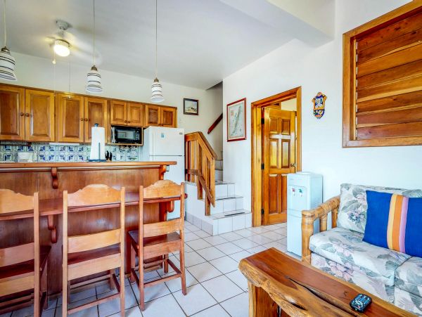 Ambergris Caye Home 1008187