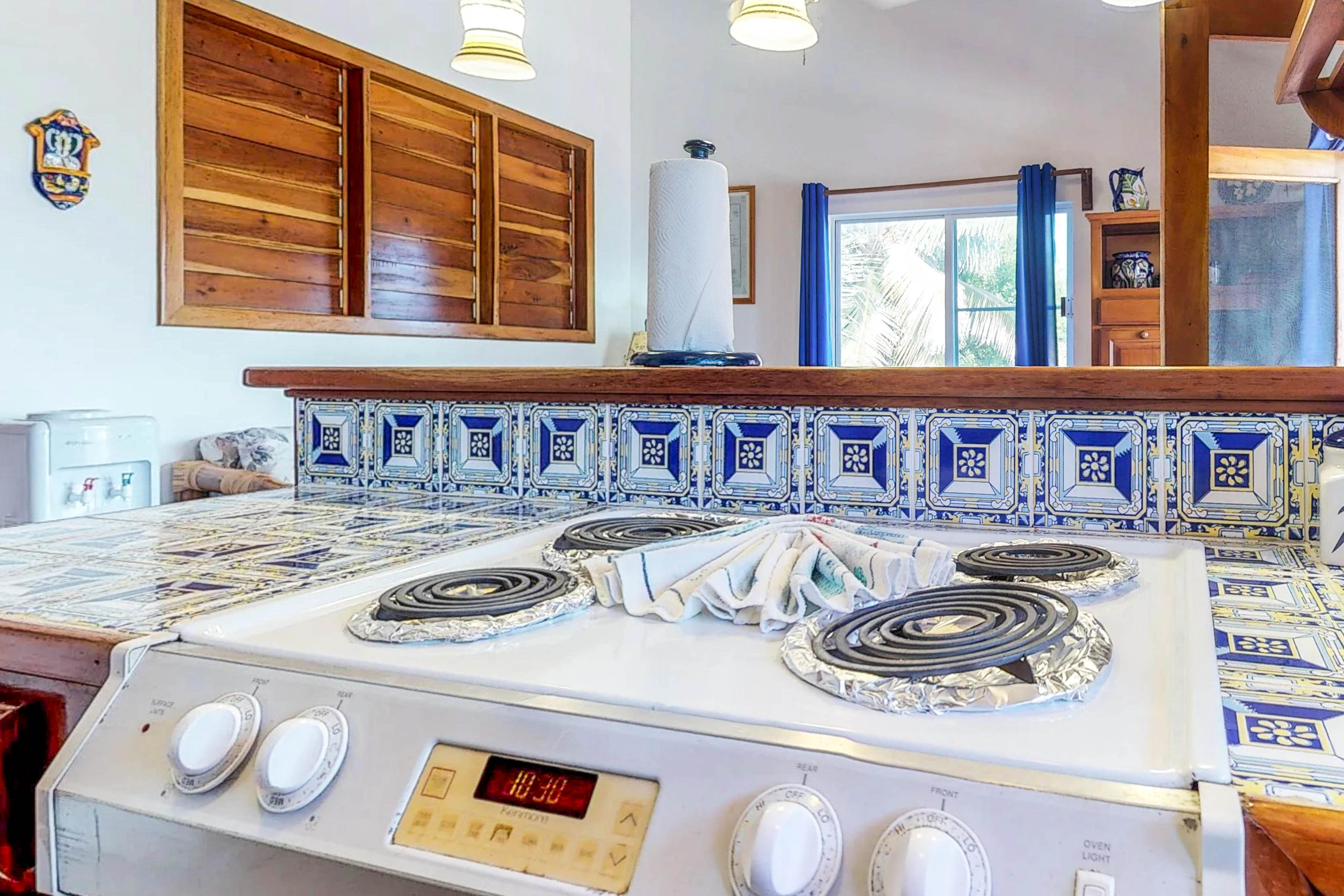Ambergris Caye Home 1008187