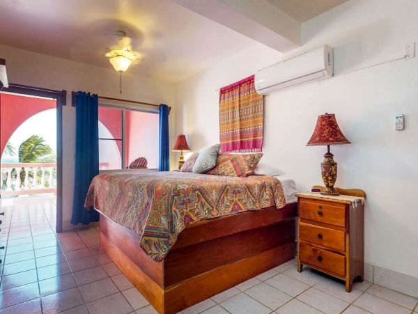 Ambergris Caye Home 1008187