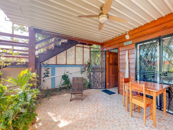 Ambergris Caye Home 1008188