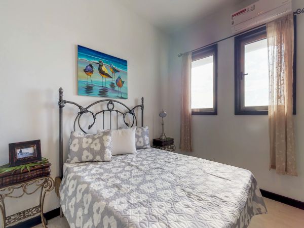 Ambergris Caye Home 1008192
