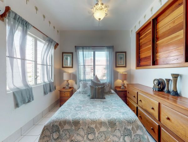 Ambergris Caye Home 1008193