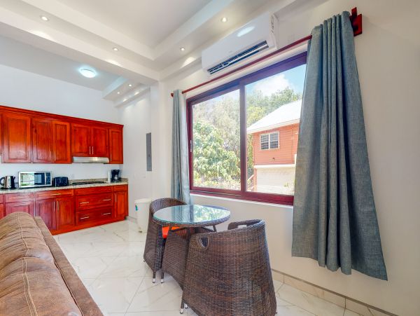 Ambergris Caye Home 1008195