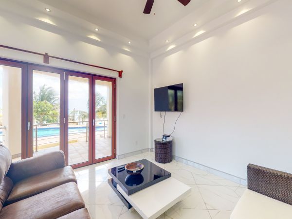 Ambergris Caye Home 1008195