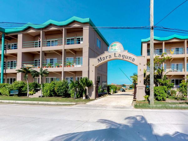 Ambergris Caye Home 1008196