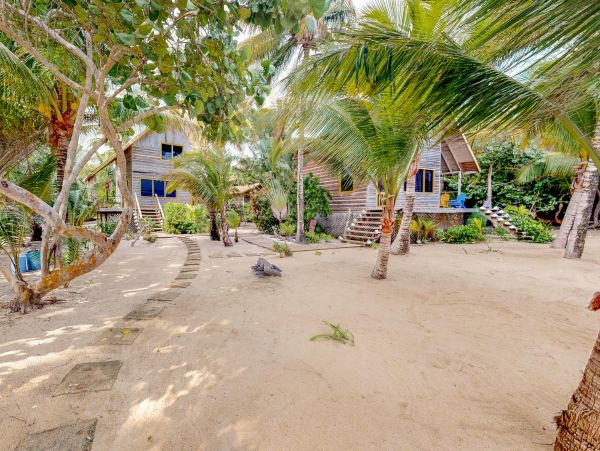 Ambergris Caye Home 1008197