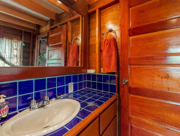 Ambergris Caye Home 1008197