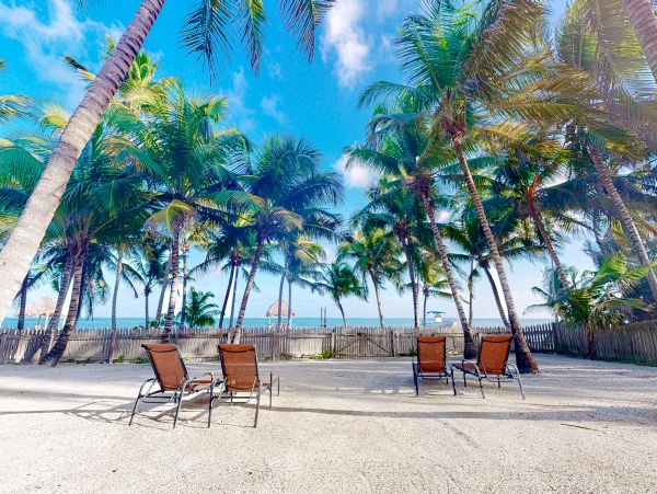 Ambergris Caye Home 1008198