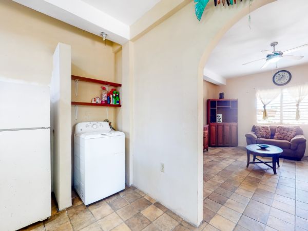 Ambergris Caye Home 1008199