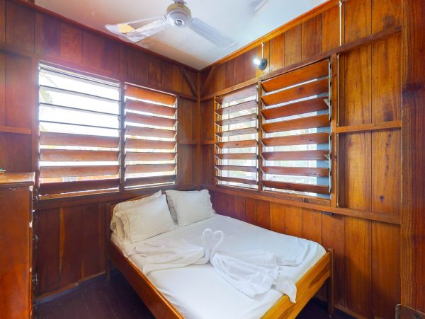 Ambergris Caye Home 1008200