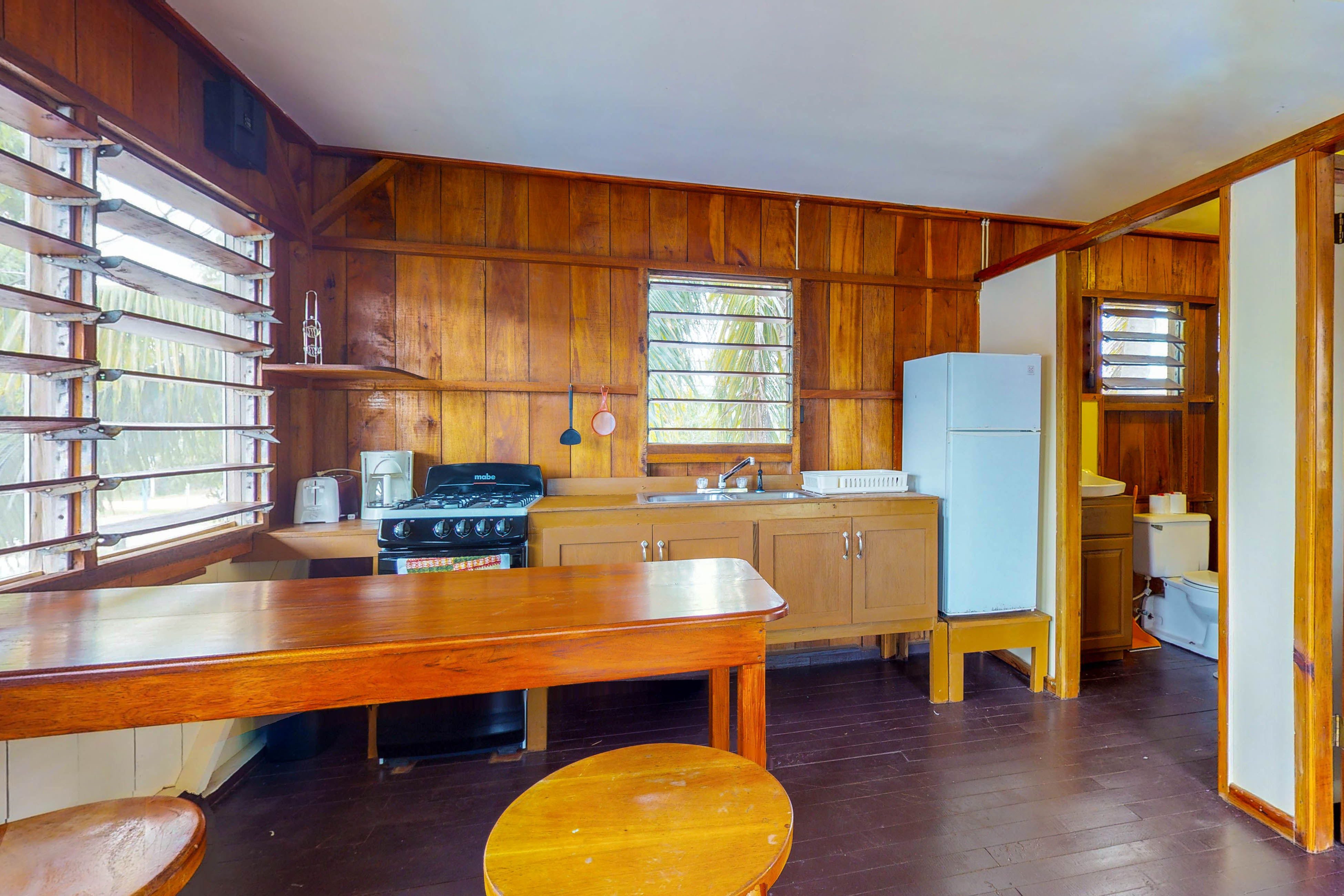Ambergris Caye Home 1008200
