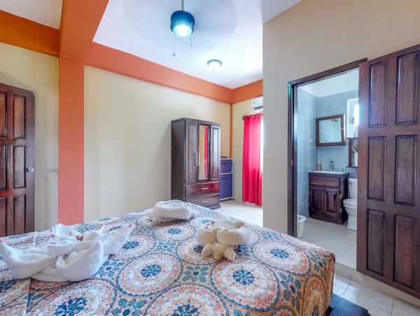 Ambergris Caye Home 1008203